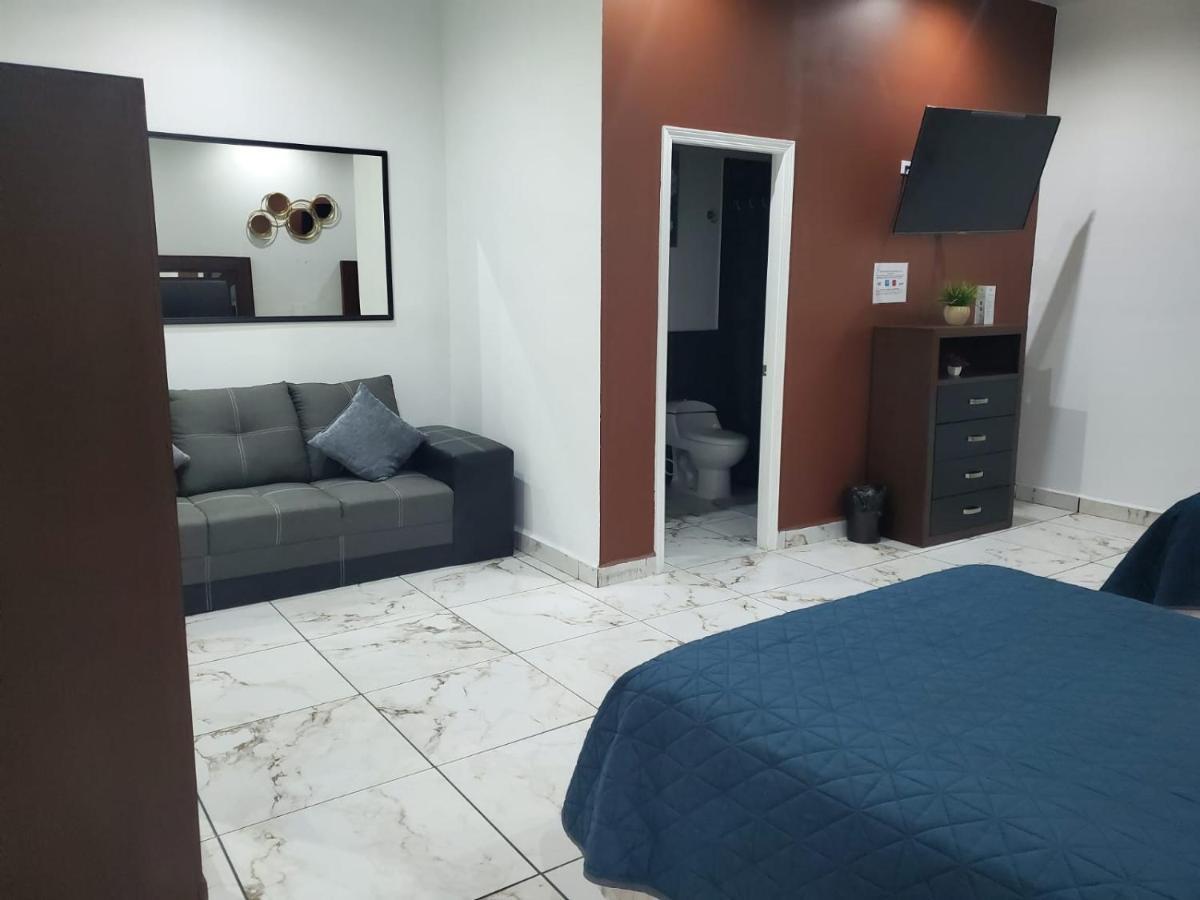 Suites Motel La Frontera Ciudad Juarez Exterior photo